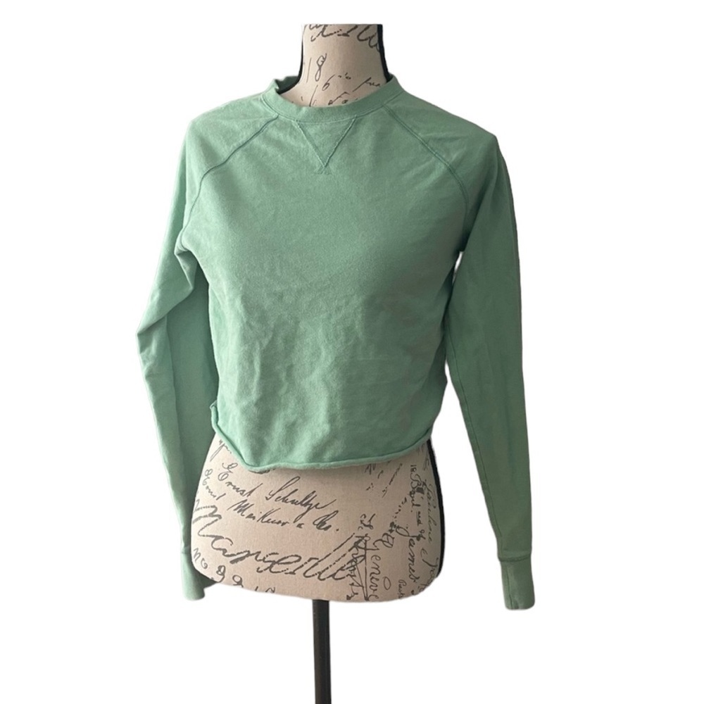 Basic Sweater - image 1